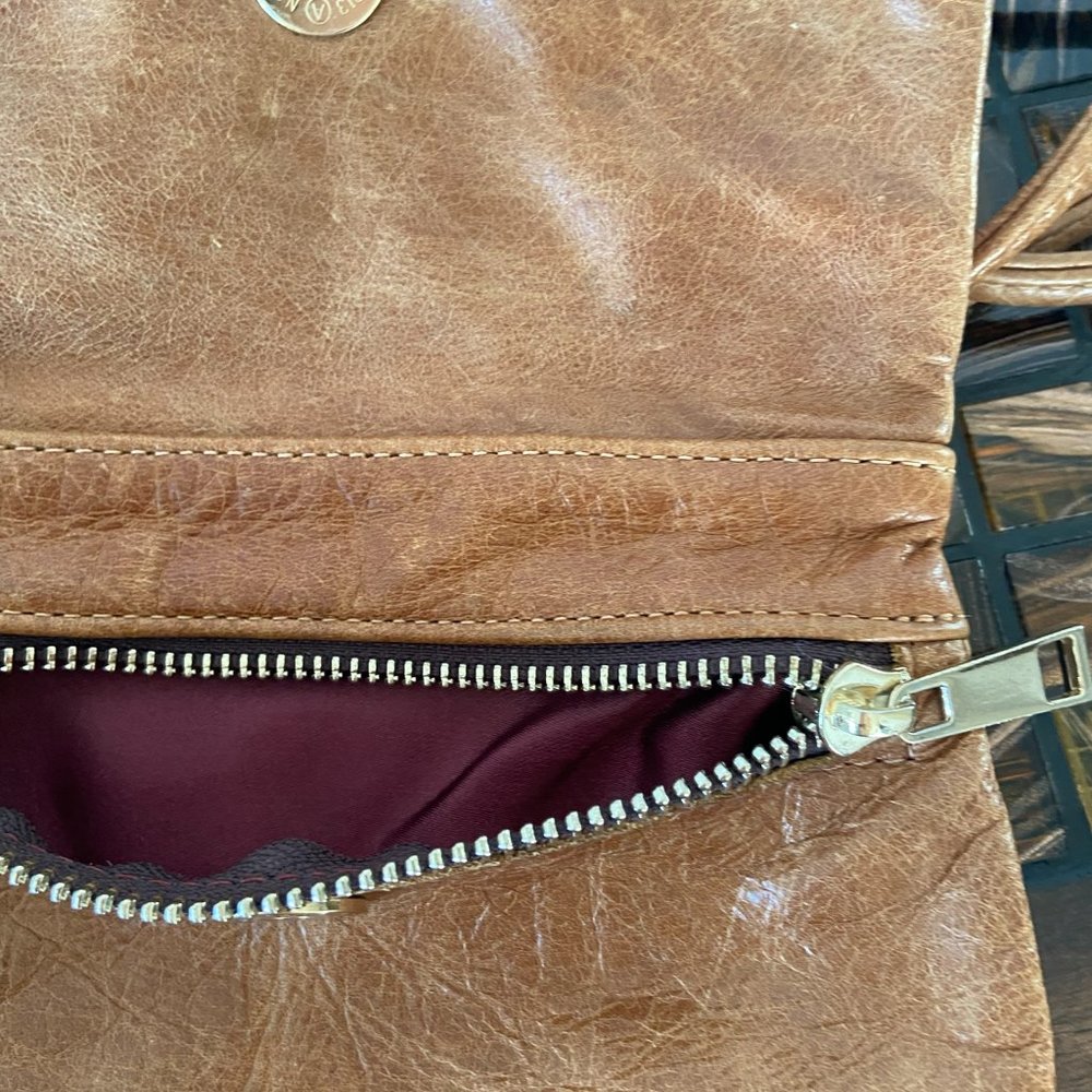 GG BOSS Genuine Leather Small Crossbody Bag - Picture 4 of 6